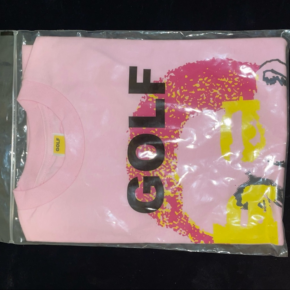 Golf want pink tee
